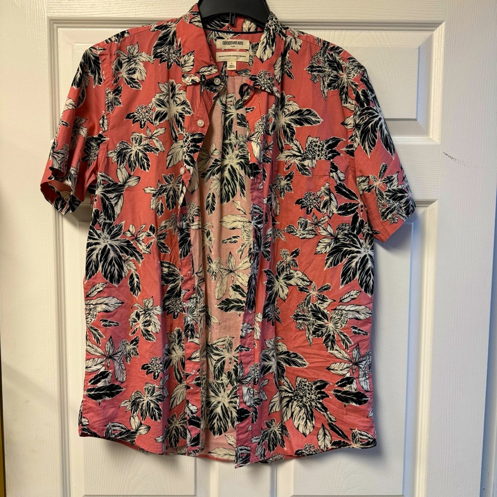 Good threads Hawaiian shirt L‎